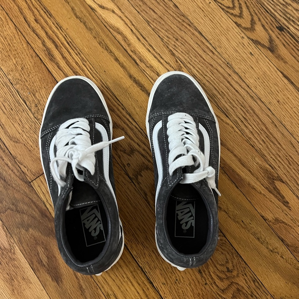 Vans old skool water proof suede vans slip ons